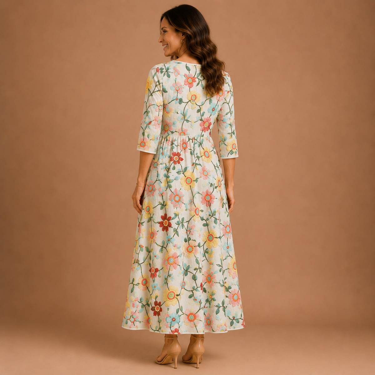 ESMERALDA | Embroidered Floral Midi Dress