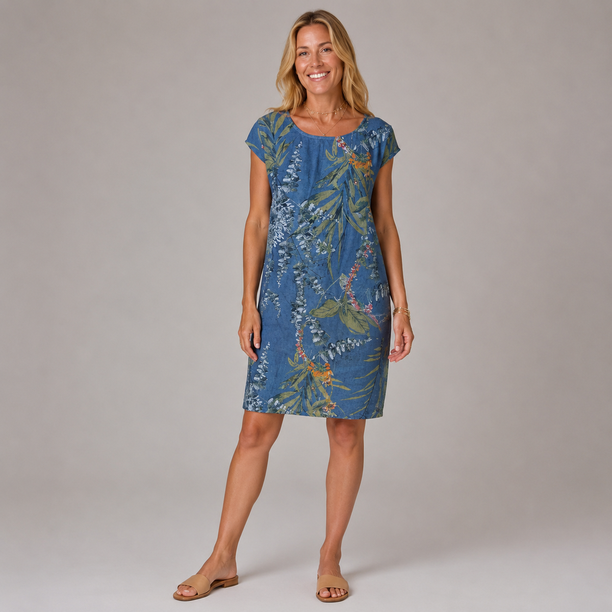 LORETTA | Tropical Print T-Shirt Dress