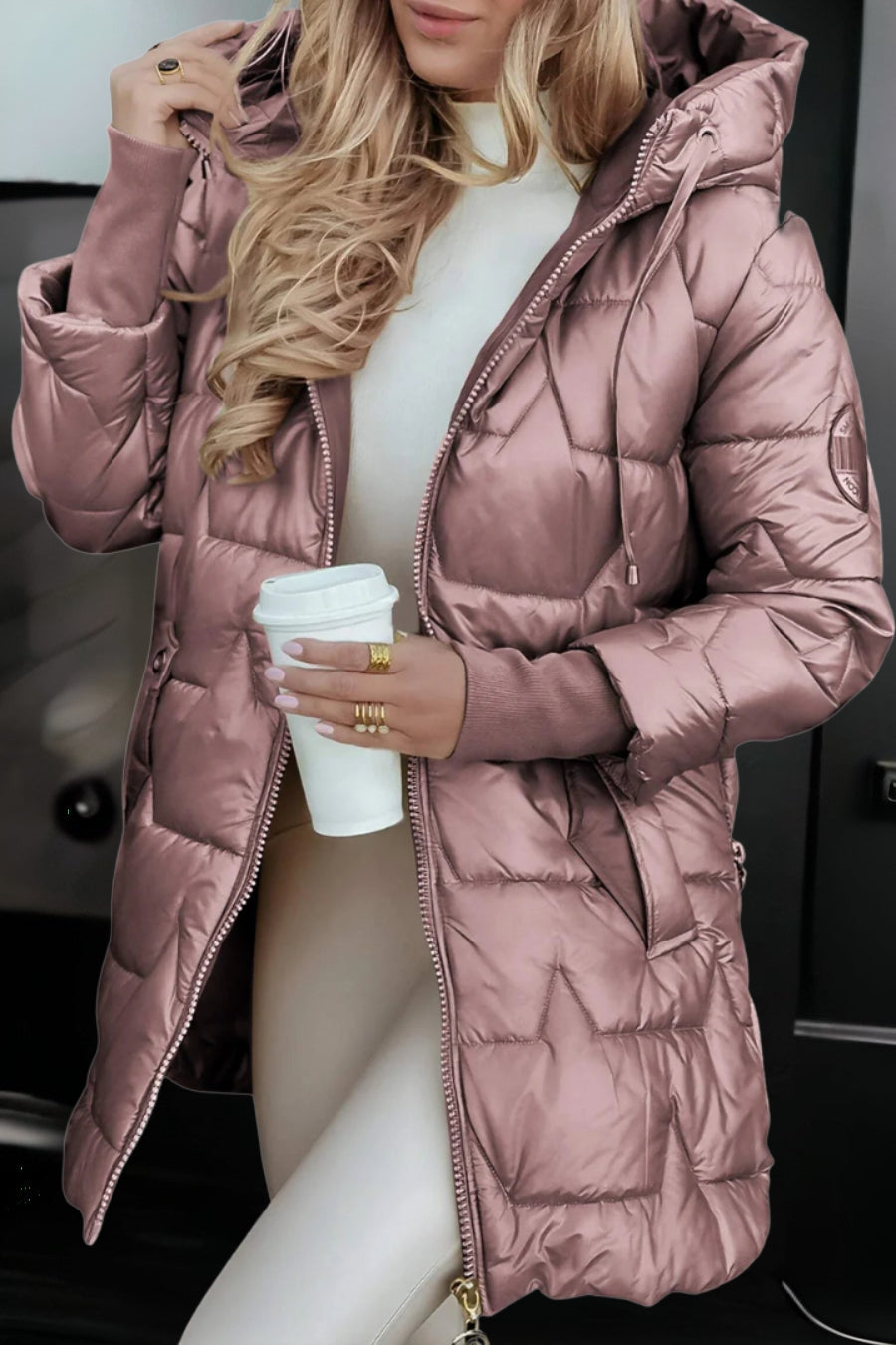 Mageina - Stylish winter coat with hood and lining