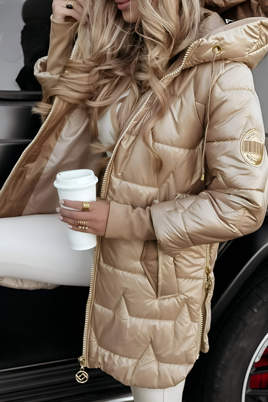 Mageina - Stylish winter coat with hood and lining
